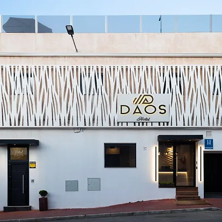 Готель Daos & Terrace Марбелья