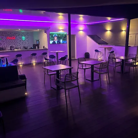 Daos & Terrace Готель 3*