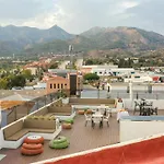 Ξενοδοχείο Daos & Terrace Μαρμπέλλα
