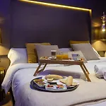 Daos & Terrace Ξενοδοχείο Μαρμπέλλα