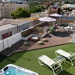 Daos & Terrace 3*