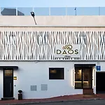 Ξενοδοχείο Daos & Terrace Μαρμπέλλα