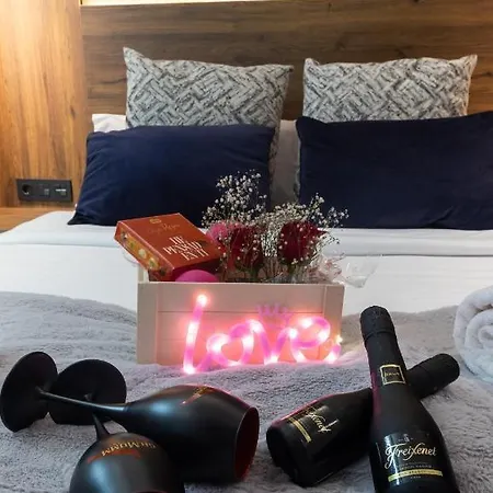 Hotel Daos & Terrace Marbella