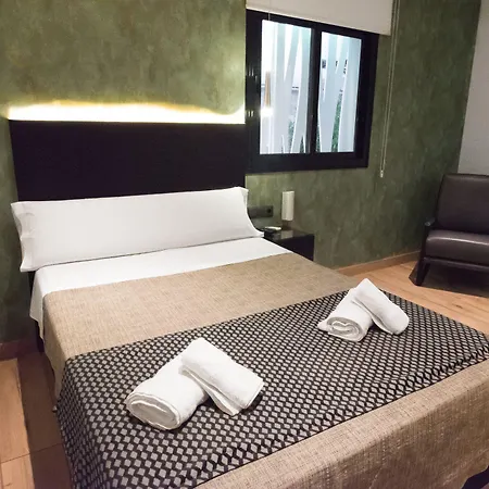 Szálloda Daos & Terrace Marbella