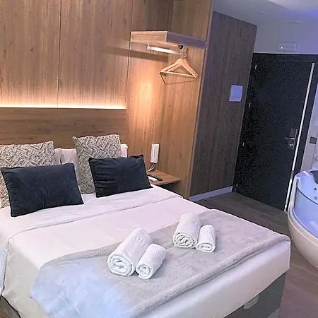 Ξενοδοχείο Daos & Terrace 3*