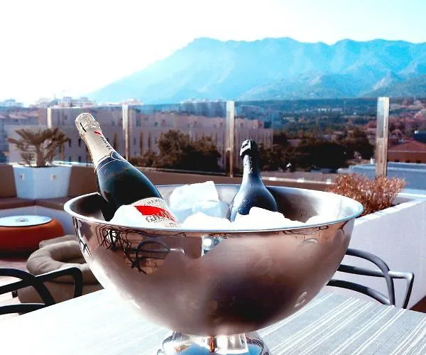 Daos & Terrace 3* Marbella