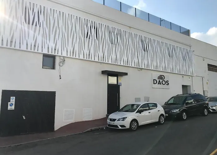 Daos & Terrace Marbella
