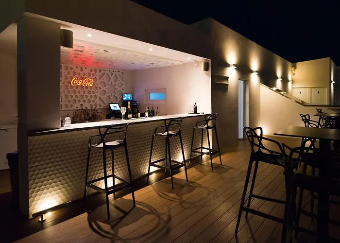 Daos & Terrace 3*