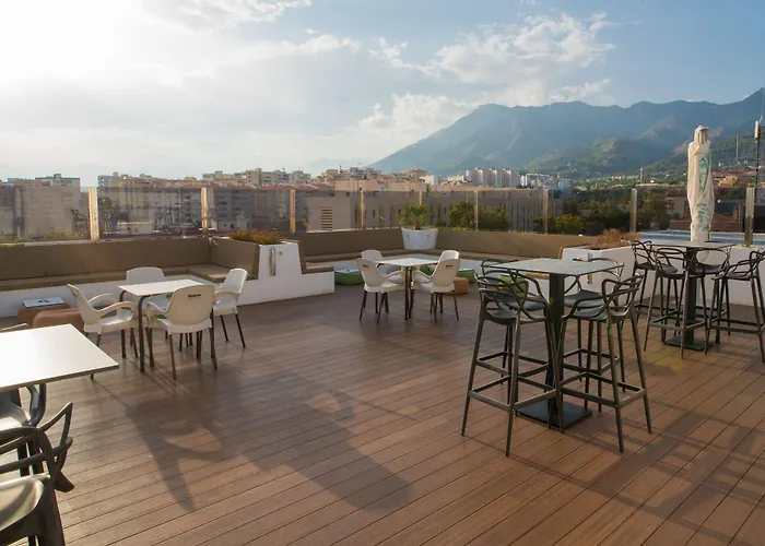 Daos & Terrace Hotel 3*